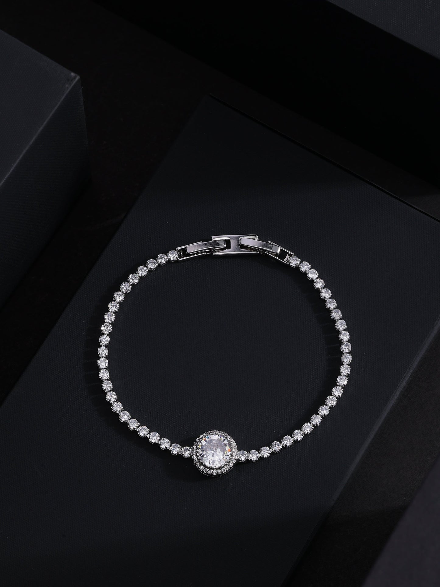 Round  Diamond Tennis Bracelet