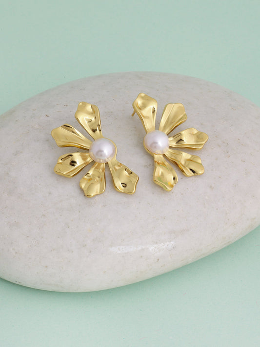 Petal Pearl Stud Earrings