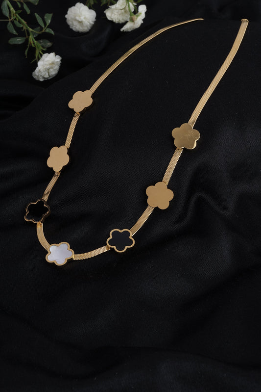 Black & White Clover Pendant Necklace